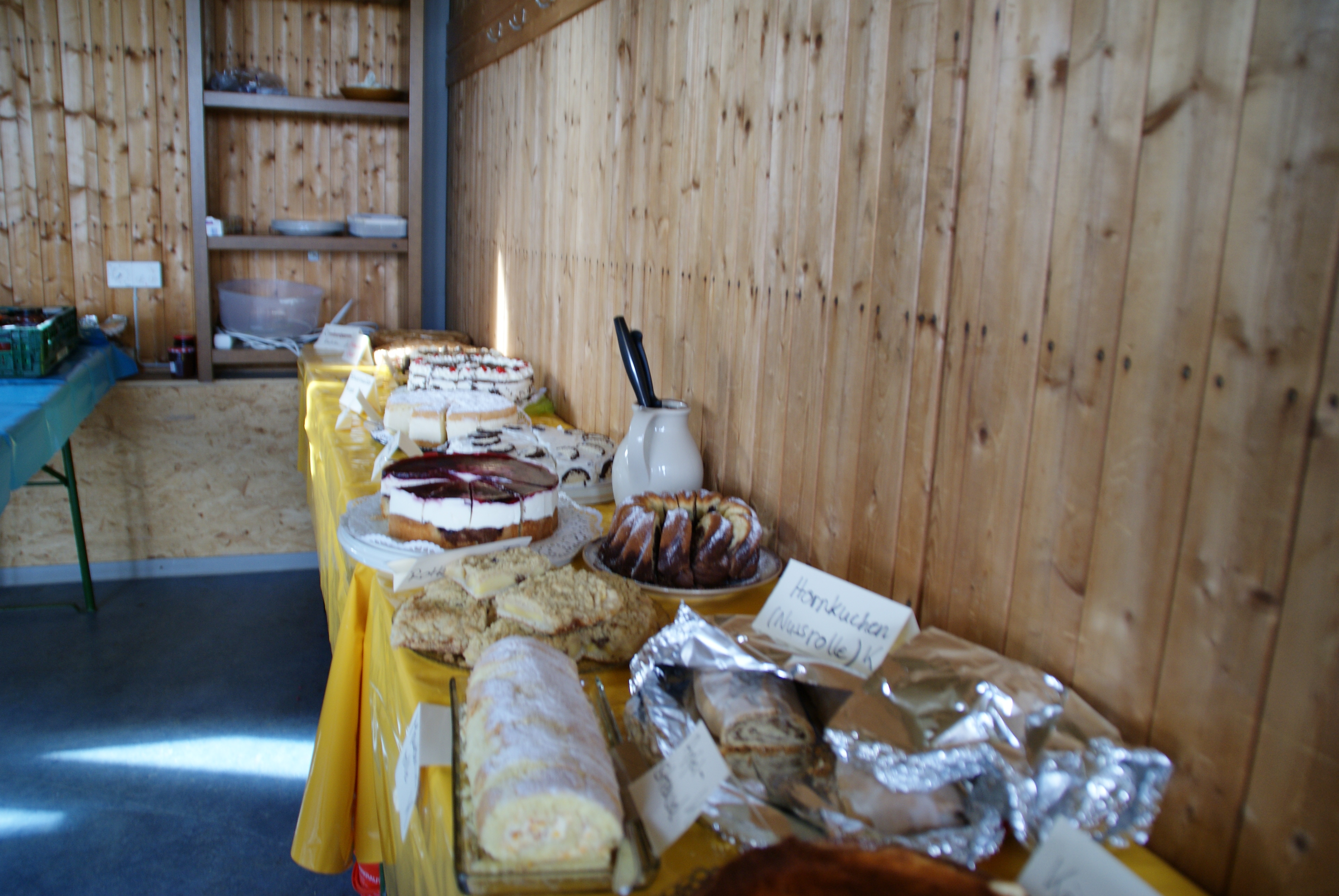 Unser legend&auml;res Kuchenb&uuml;ffet